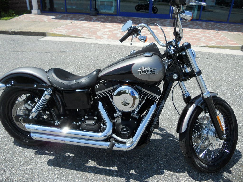 2016 Harley-Davidson Street Bob® in Derry, New Hampshire - Photo 2