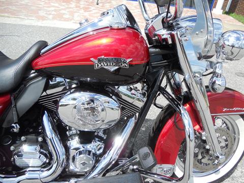 2013 Harley-Davidson Road King® Classic in Derry, New Hampshire - Photo 3
