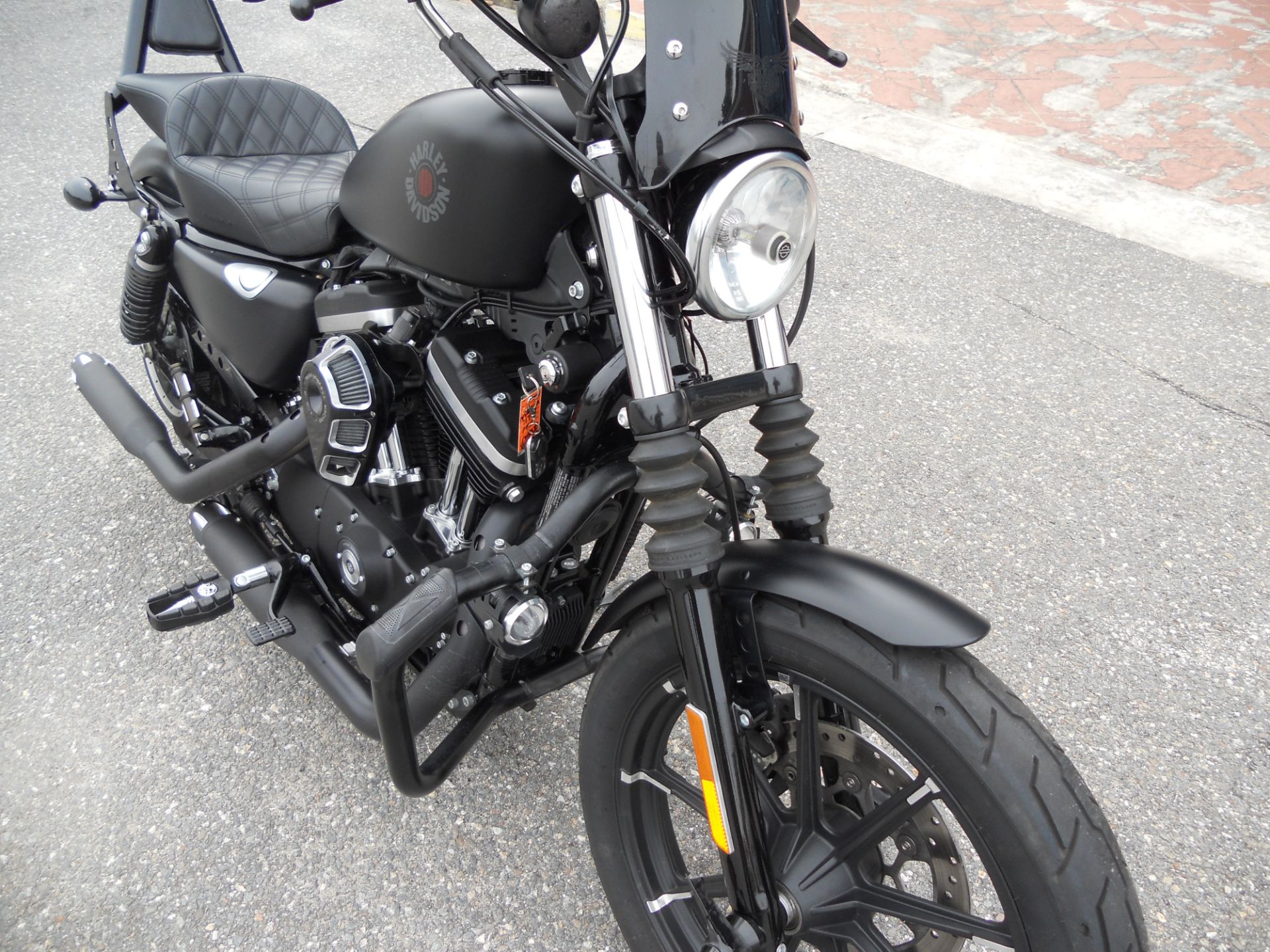 2021 Harley-Davidson Iron 883™ in Derry, New Hampshire - Photo 4