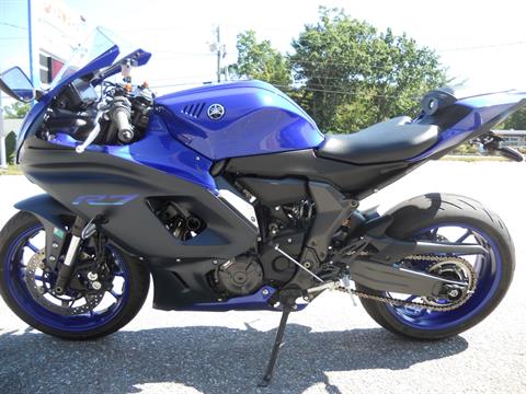 2022 Yamaha YZF-R7 in Derry, New Hampshire - Photo 5