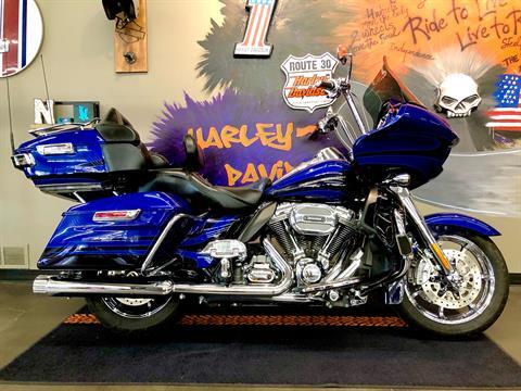 2015 Harley-Davidson CVO™ Road Glide® Ultra in Upper Sandusky, Ohio - Photo 1