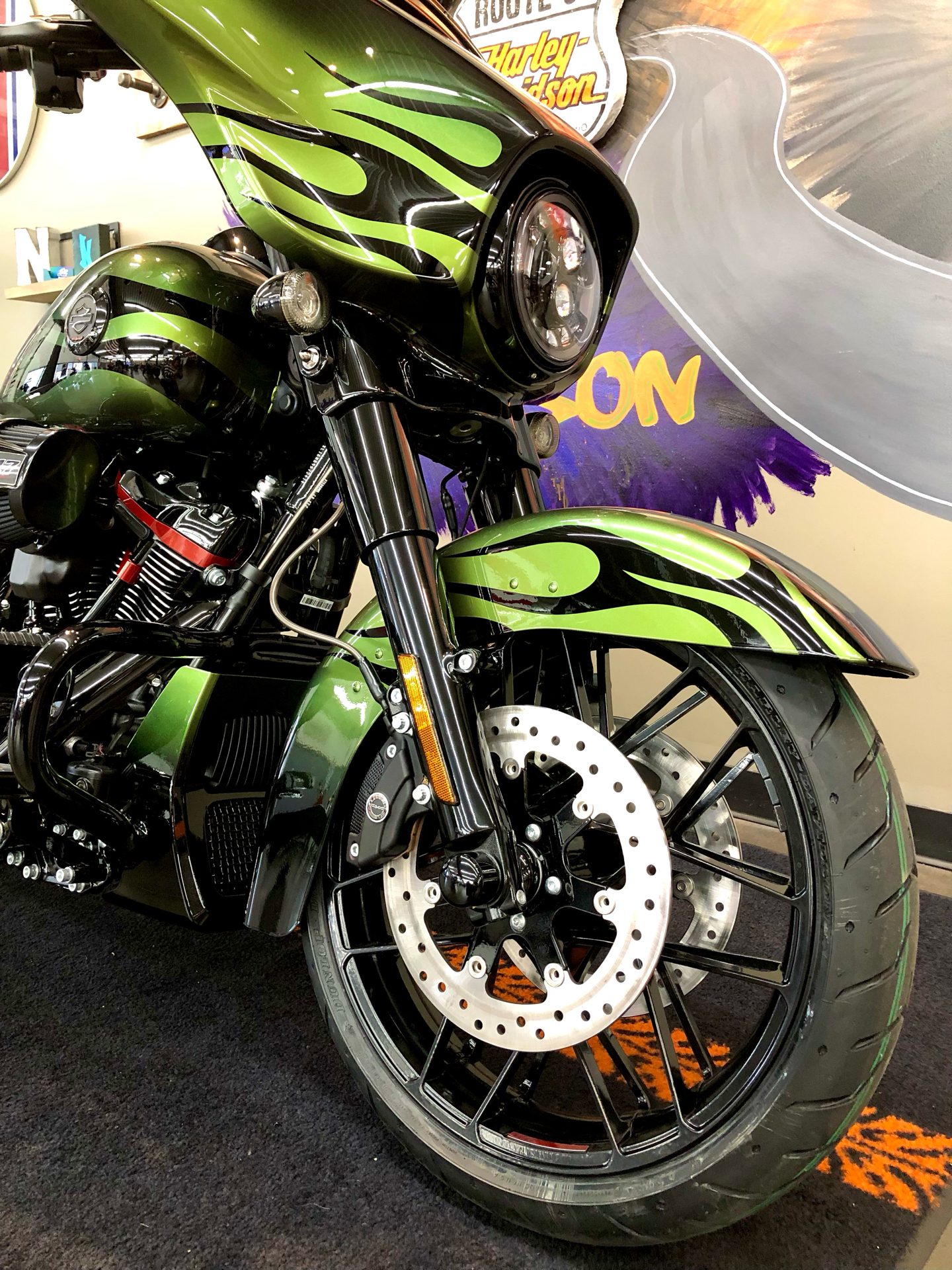 2022 Harley-Davidson CVO™ Street Glide® in Upper Sandusky, Ohio - Photo 4