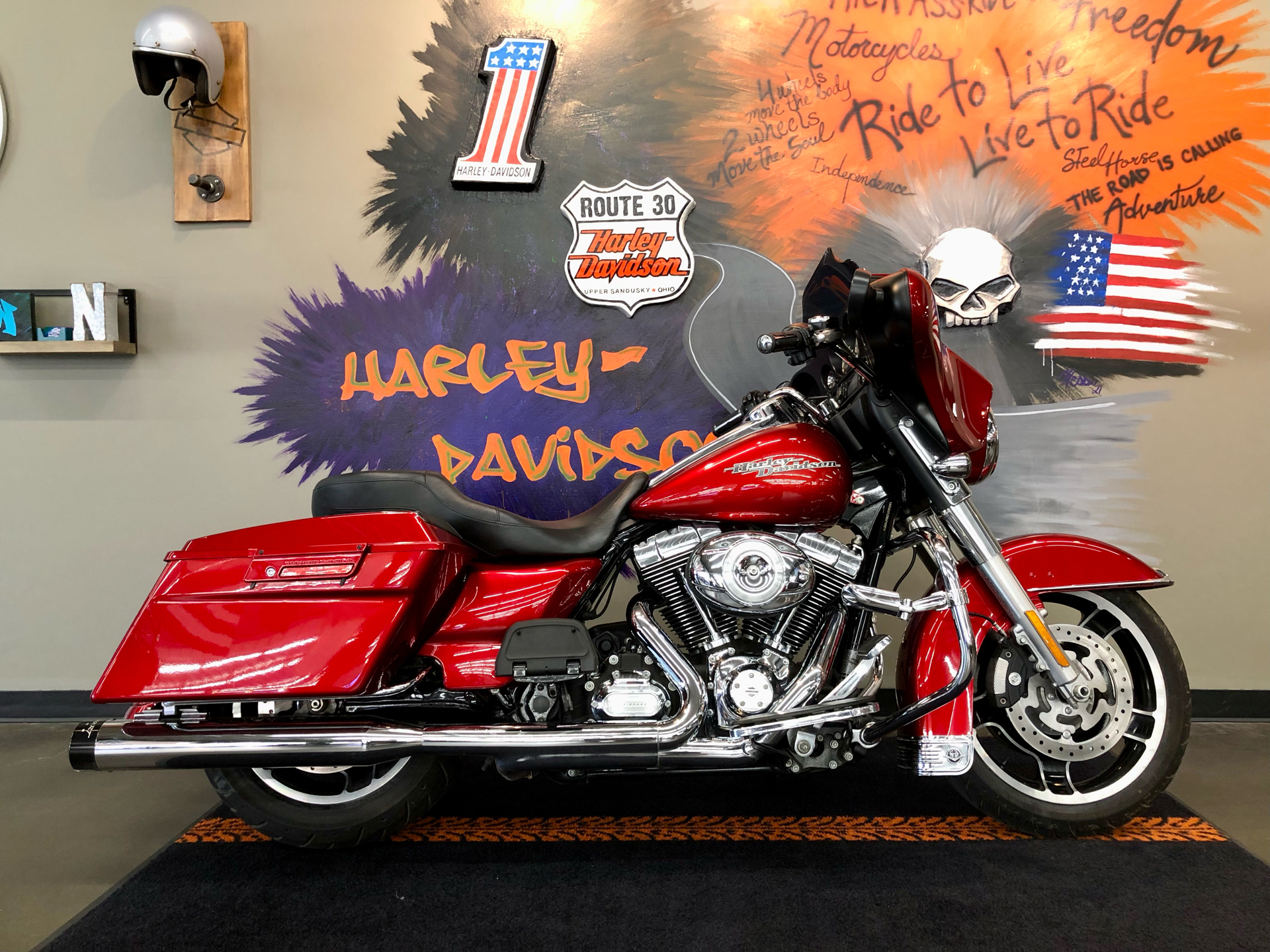 2013 Harley-Davidson Street Glide® in Upper Sandusky, Ohio - Photo 1