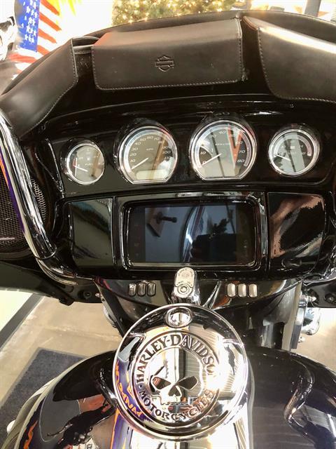 2019 Harley-Davidson Electra Glide® Ultra Classic® in Upper Sandusky, Ohio - Photo 6
