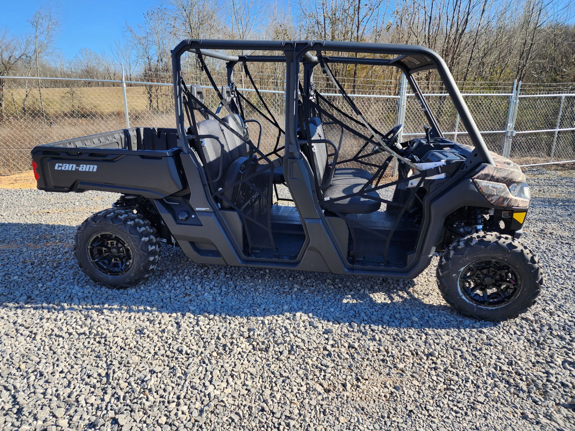 2024 Can-Am Defender MAX DPS HD9 in Jasper, Tennessee - Photo 2