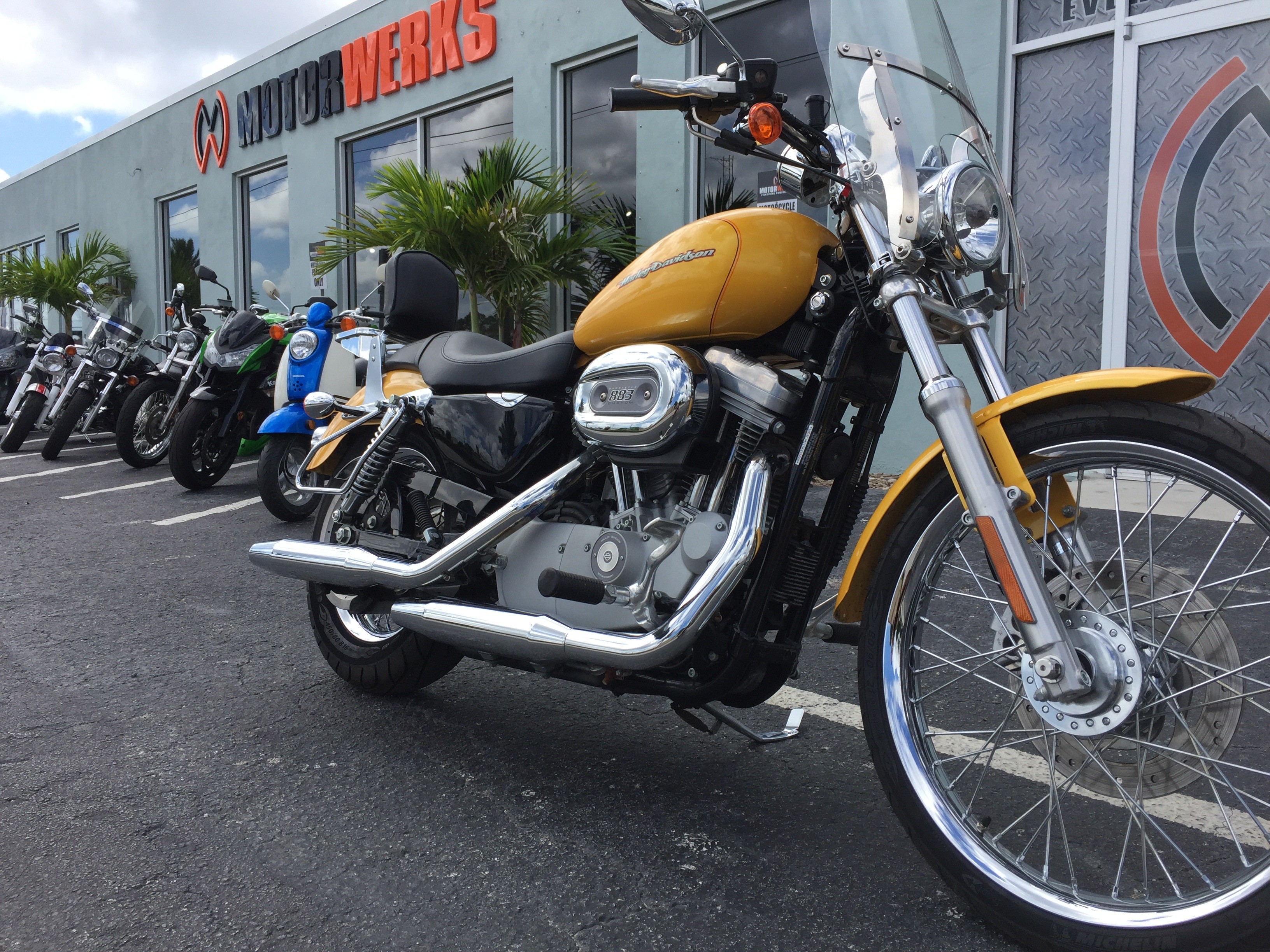 2005 sportster gas tank