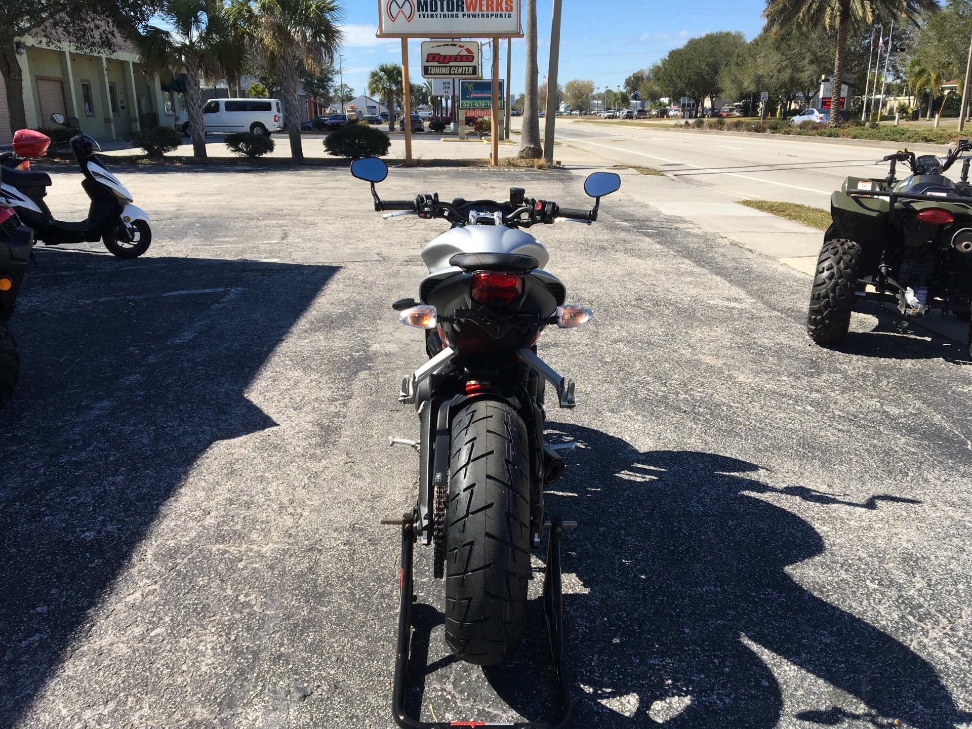 2018 TRIUMPH  Speed Triple 765 R in Cocoa, Florida - Photo 10