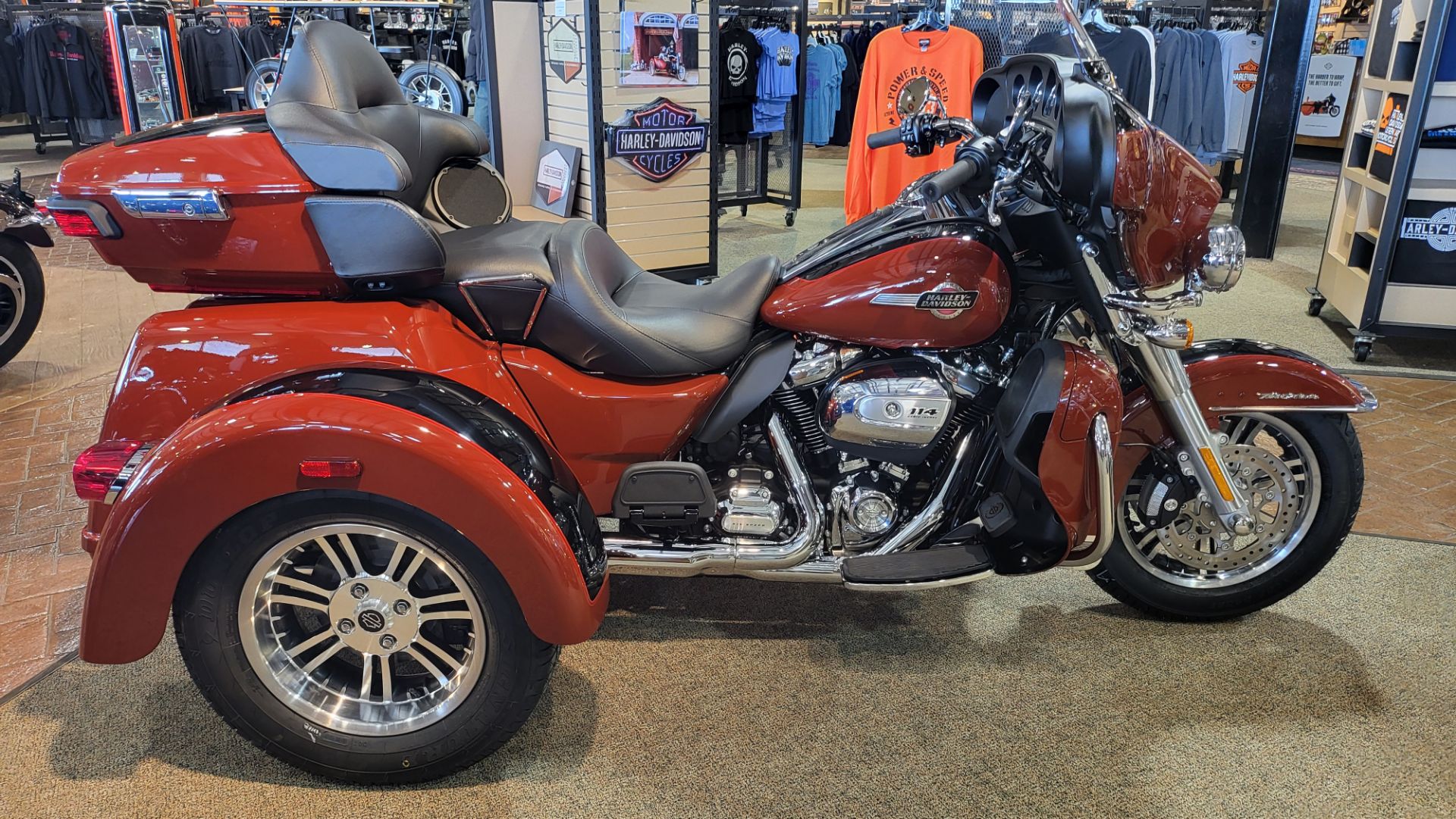 2024 Harley-Davidson Tri Glide® Ultra in Rock Falls, Illinois - Photo 1