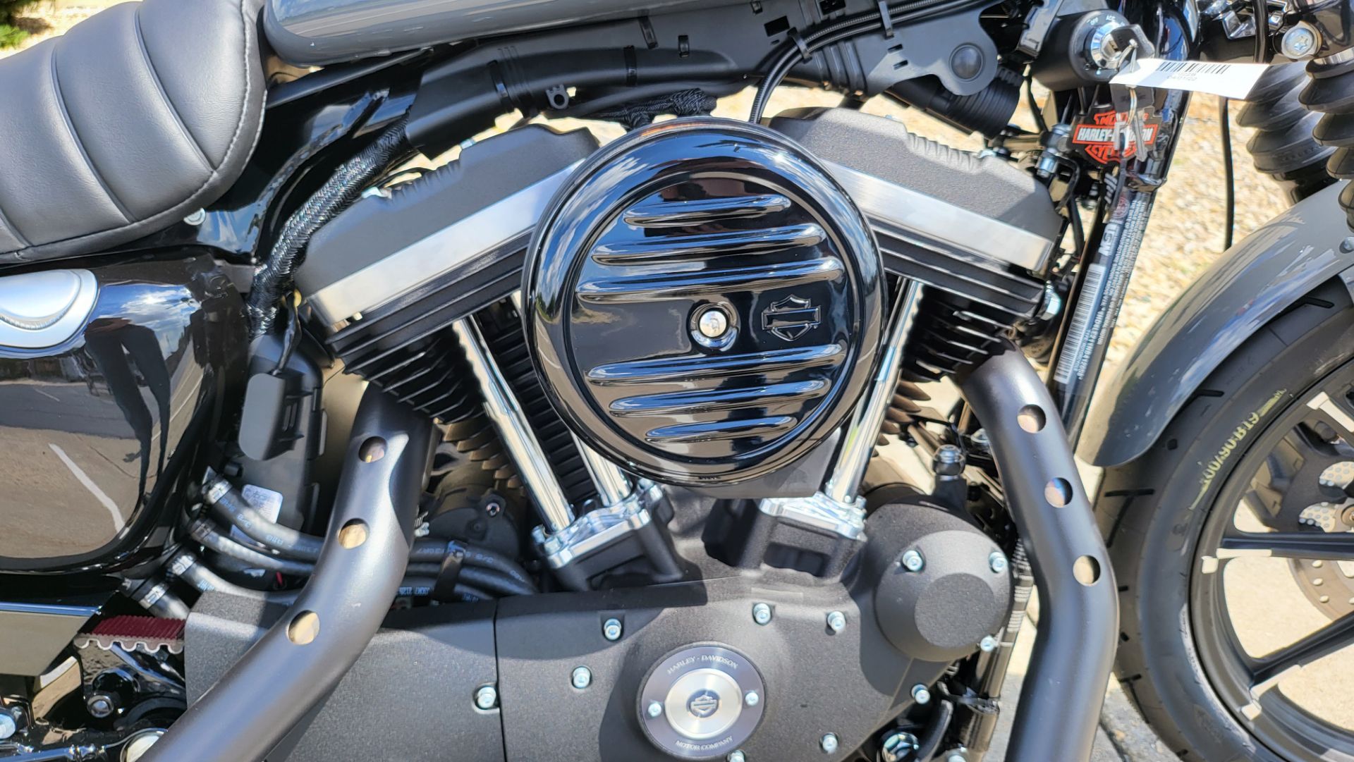 2022 Harley-Davidson Iron 883™ in Rock Falls, Illinois - Photo 6
