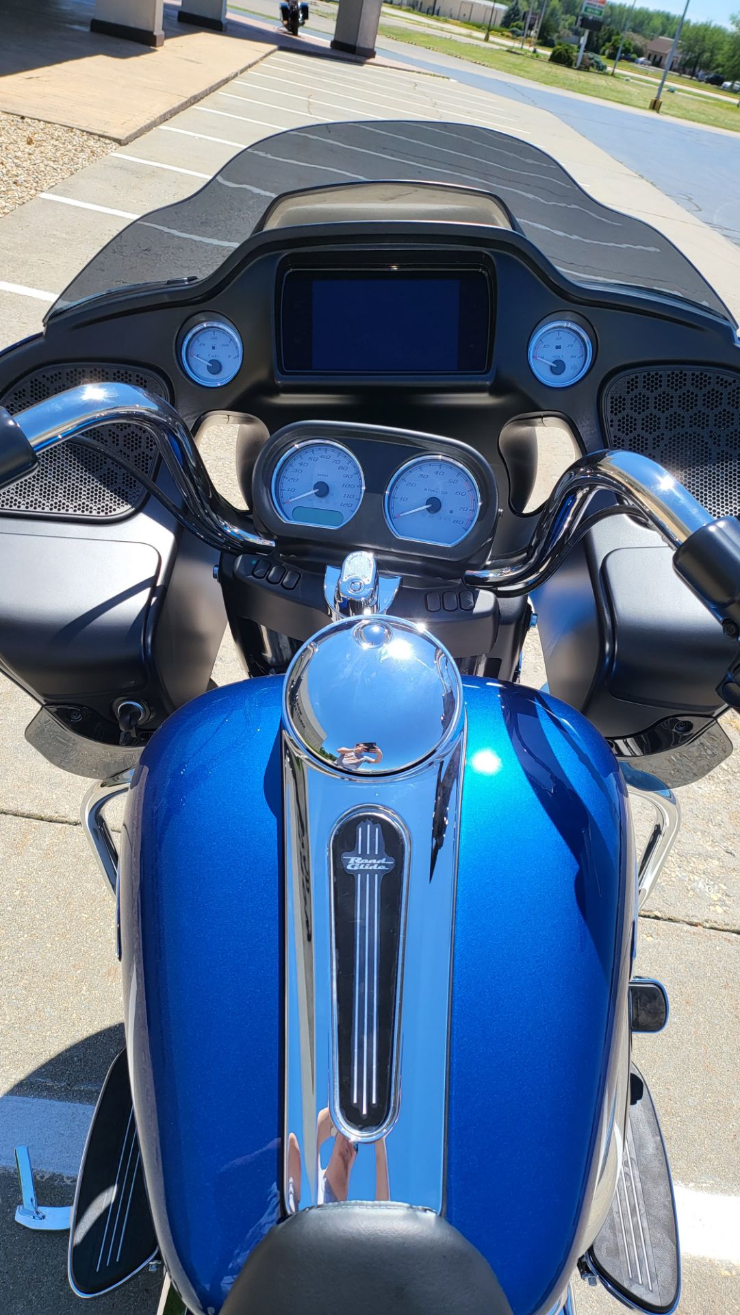2022 Harley-Davidson Road Glide® in Rock Falls, Illinois - Photo 3