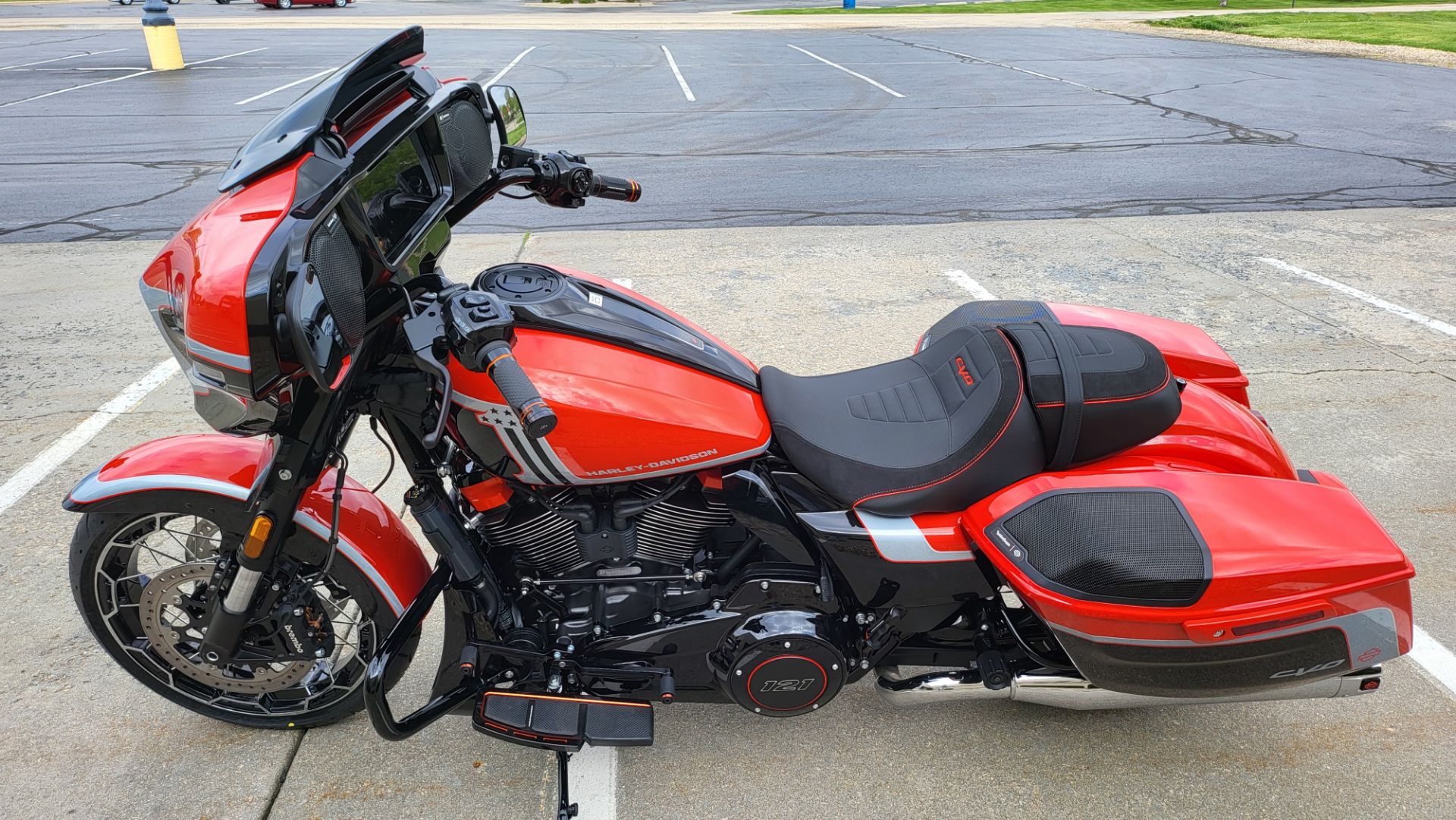 2024 Harley-Davidson CVO™ Street Glide® in Rock Falls, Illinois - Photo 4