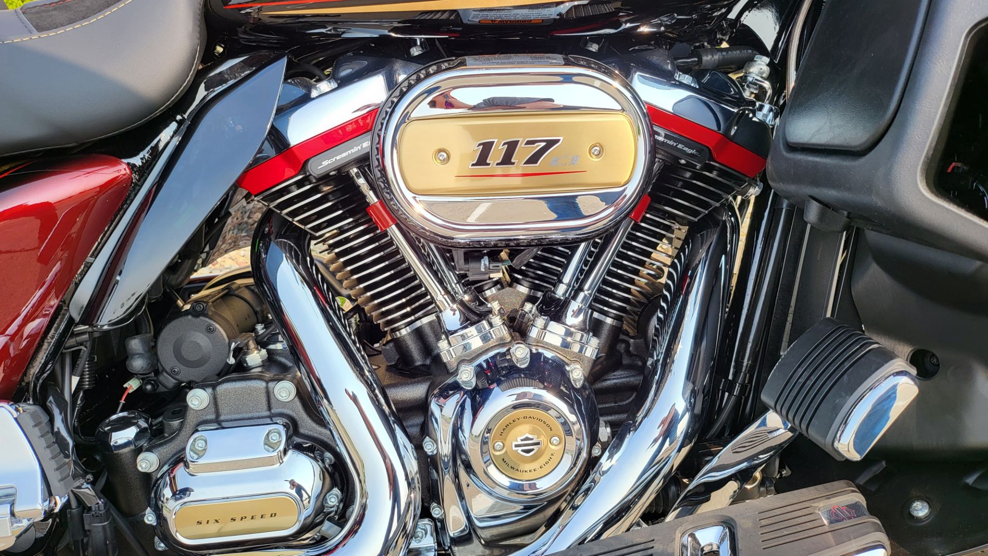 2023 Harley-Davidson Anniversary Road Glide Limited in Rock Falls, Illinois - Photo 6