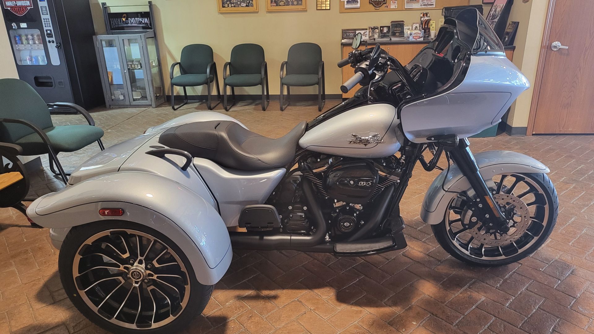 2024 Harley-Davidson Road Glide® 3 in Rock Falls, Illinois - Photo 1