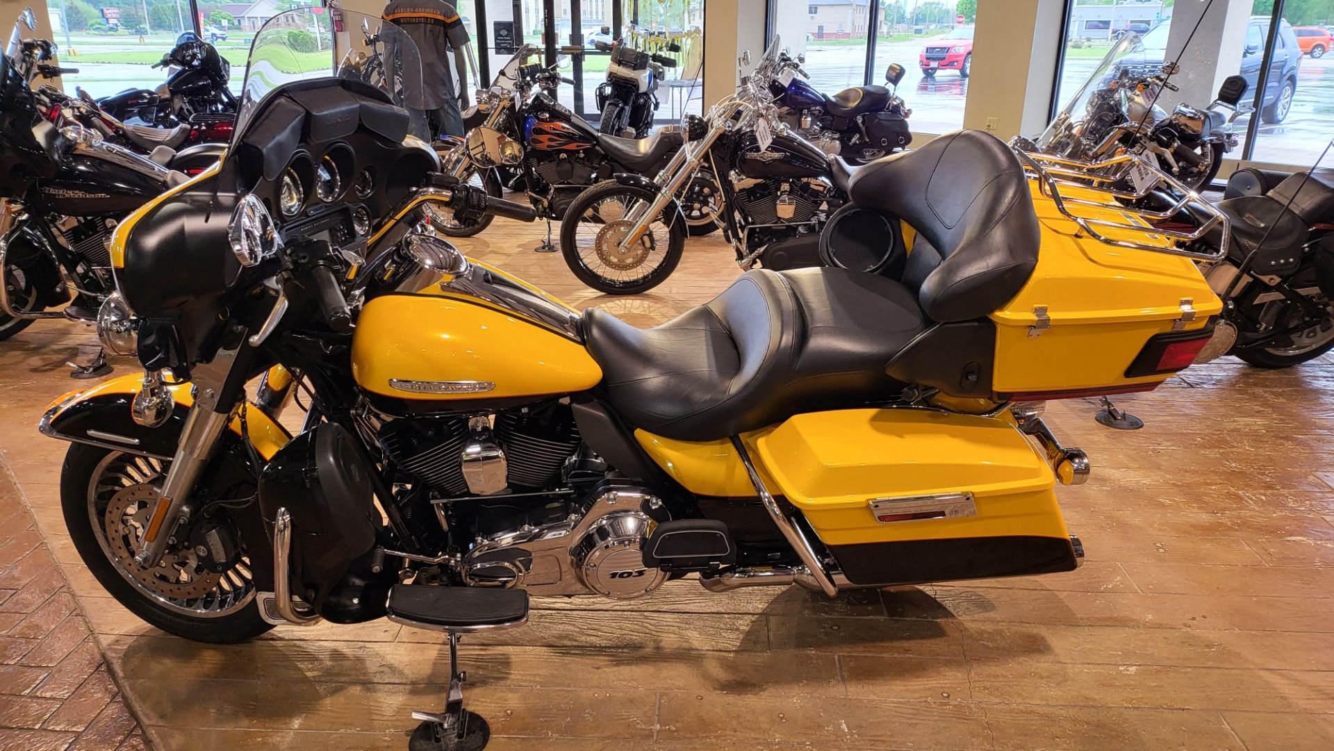 2013 Harley-Davidson Electra Glide® Ultra Limited in Rock Falls, Illinois - Photo 4