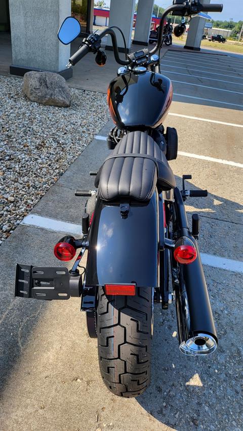 2022 Harley-Davidson Street Bob® 114 in Rock Falls, Illinois - Photo 2