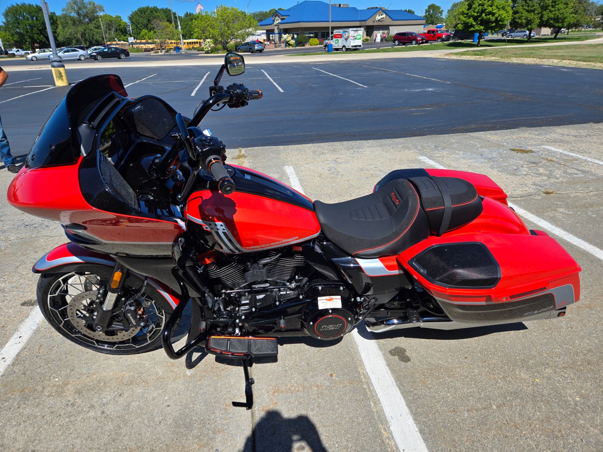 2024 Harley-Davidson CVO™ Road Glide® in Rock Falls, Illinois - Photo 4