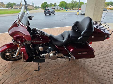 2016 Harley-Davidson Electra Glide® Ultra Classic® in Rock Falls, Illinois - Photo 4