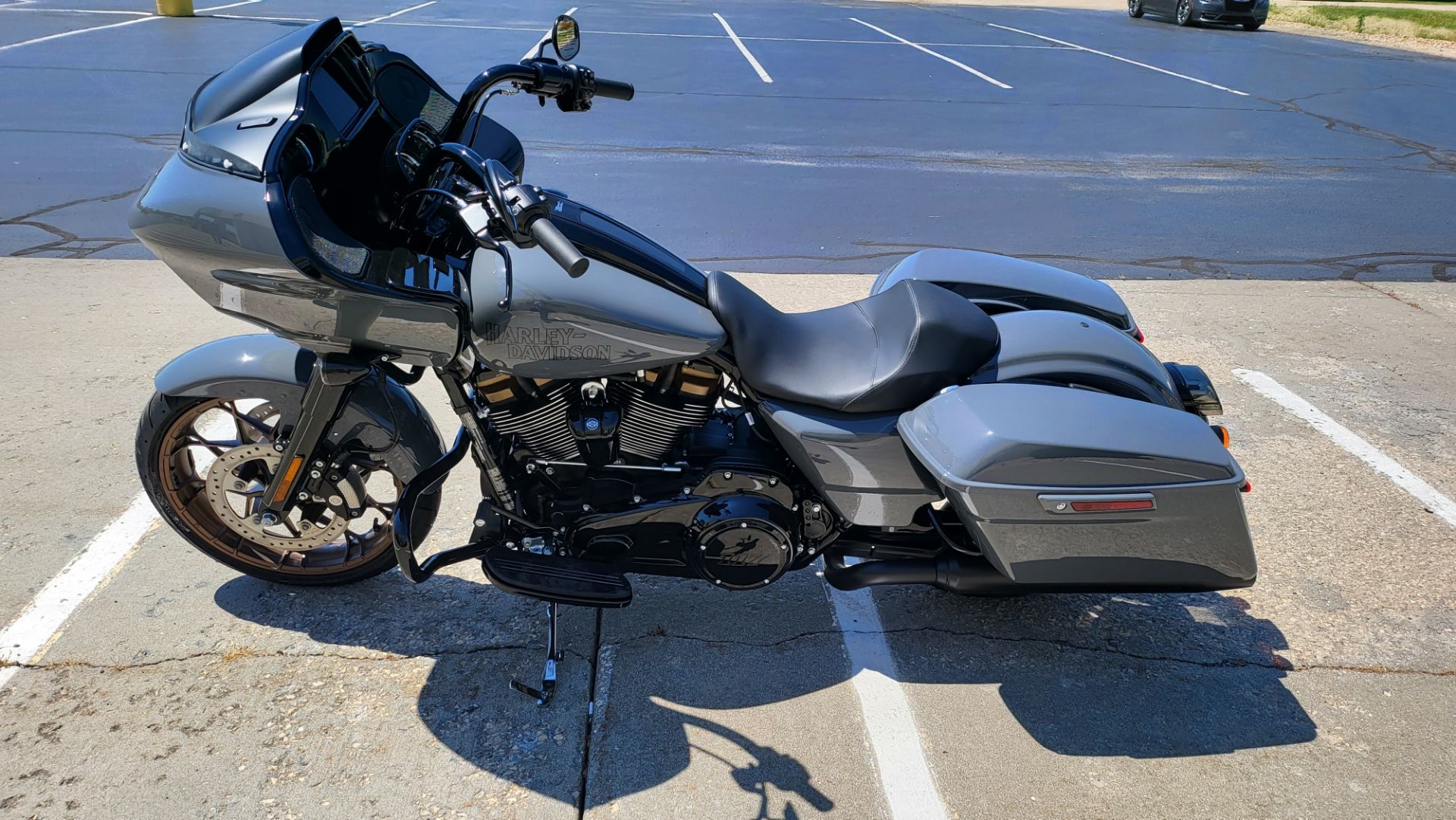 2022 Harley-Davidson Road Glide® ST in Rock Falls, Illinois - Photo 4