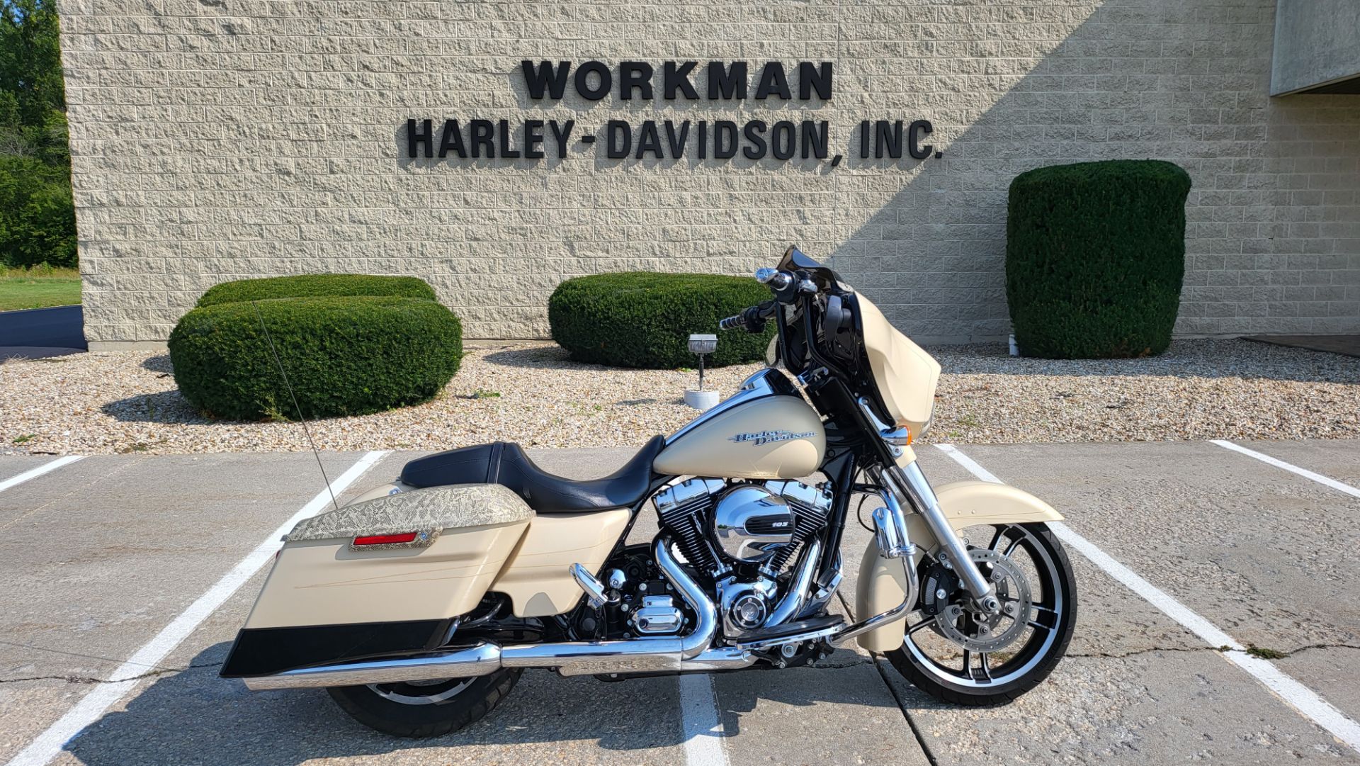 2014 Harley-Davidson Street Glide® Special in Rock Falls, Illinois - Photo 1