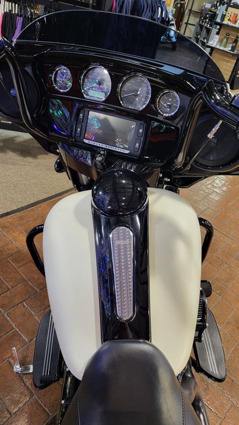 2018 Harley-Davidson Street Glide® Special in Rock Falls, Illinois - Photo 3