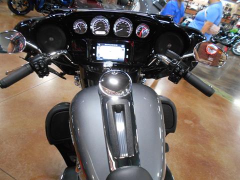 2022 Harley-Davidson Ultra Limited in Mauston, Wisconsin - Photo 9