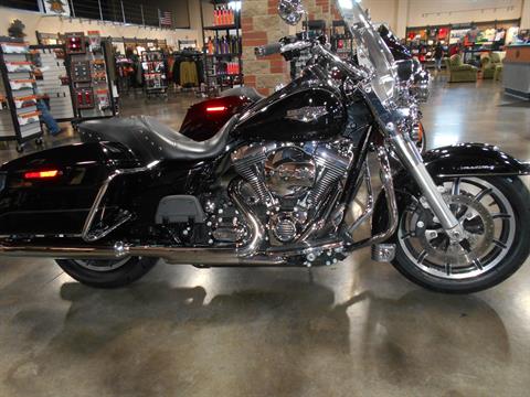 2015 Harley-Davidson Road King® in Mauston, Wisconsin - Photo 1
