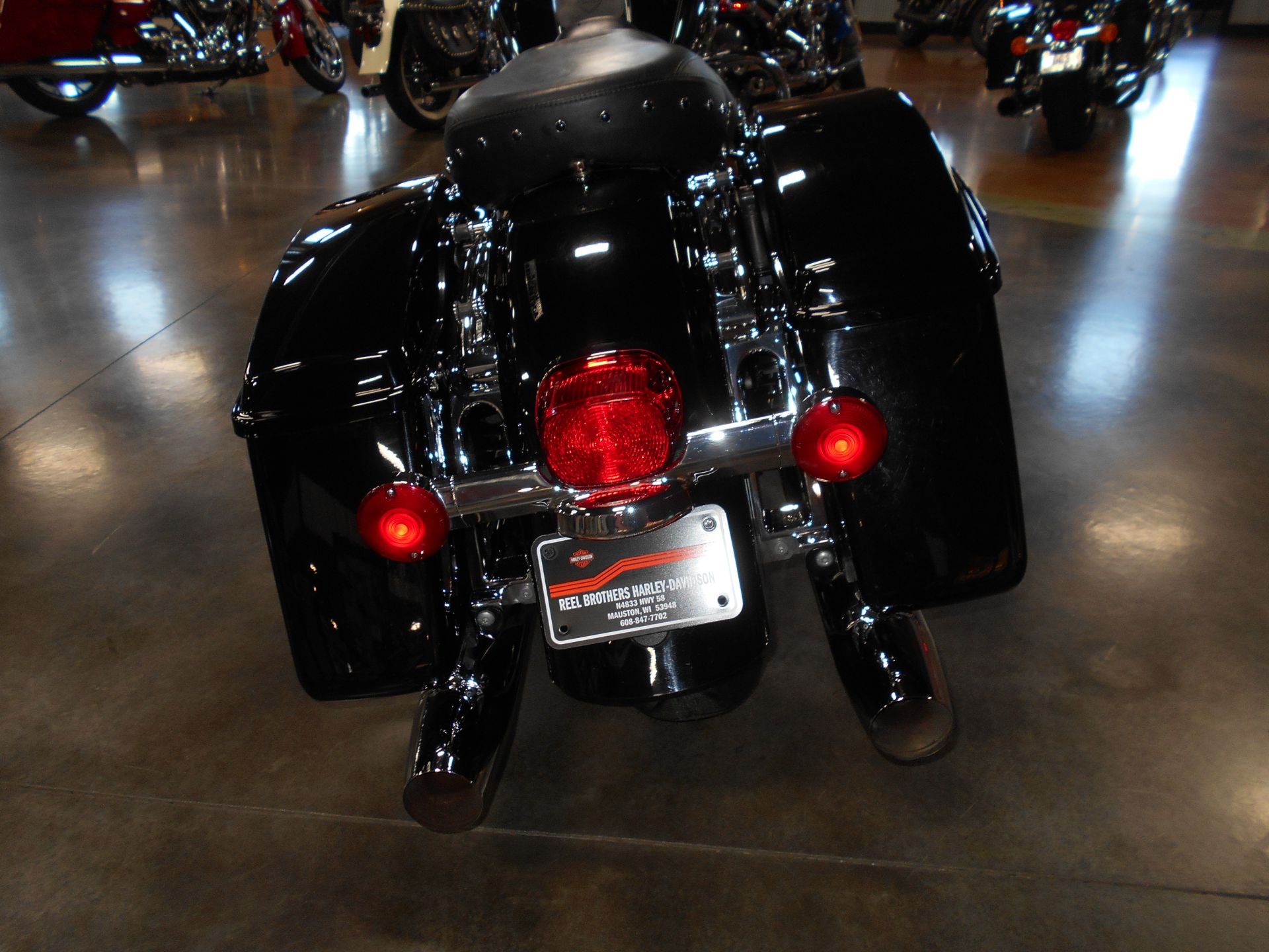 2015 Harley-Davidson Road King® in Mauston, Wisconsin - Photo 7