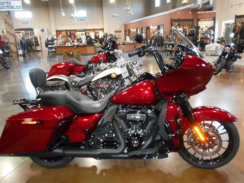 2018 Harley-Davidson Road Glide® Special in Mauston, Wisconsin - Photo 1