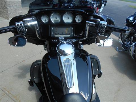 2015 Harley-Davidson Street Glide® Special in Mauston, Wisconsin - Photo 9