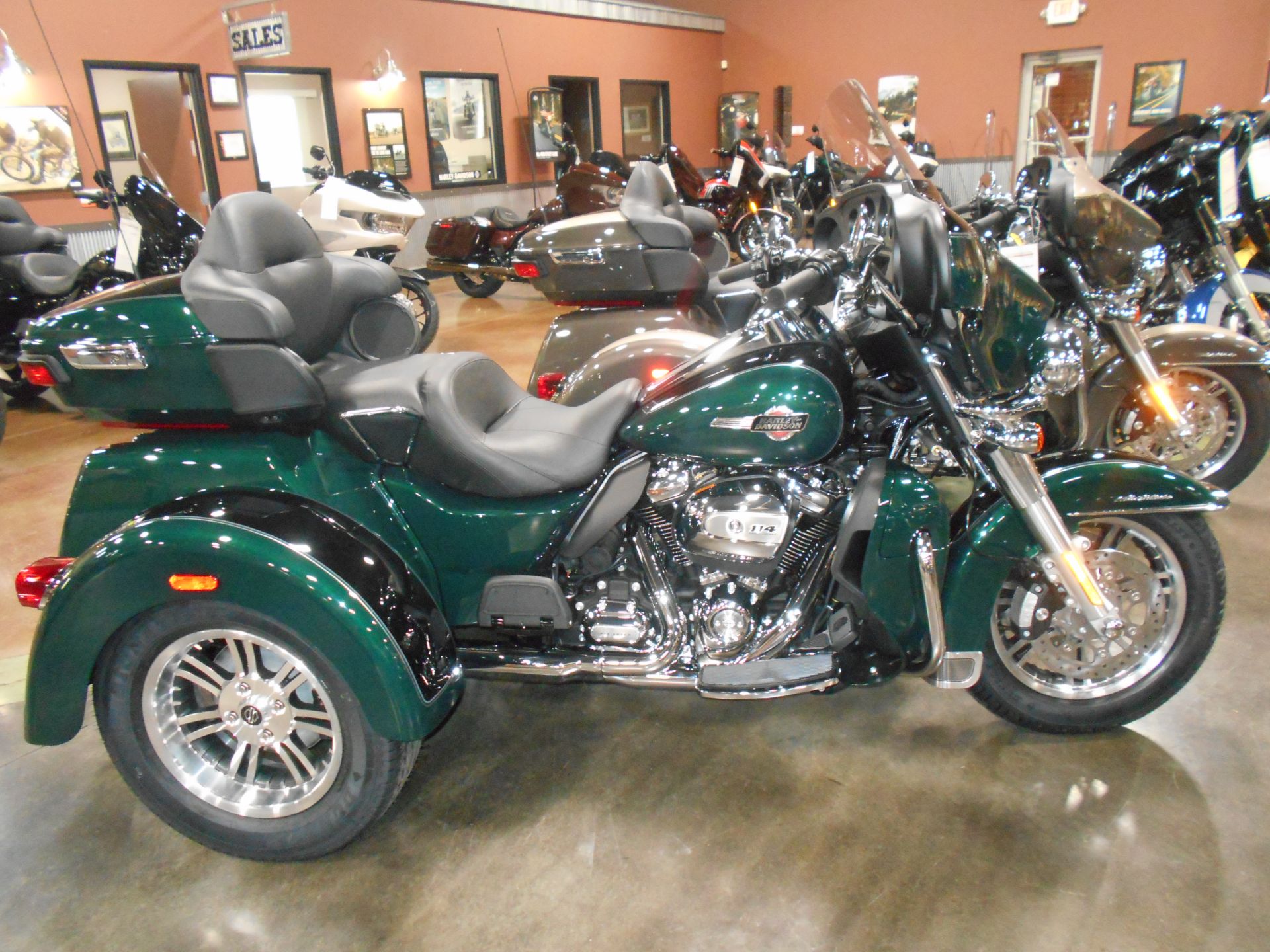 2024 Harley-Davidson Tri Glide® Ultra in Mauston, Wisconsin - Photo 9