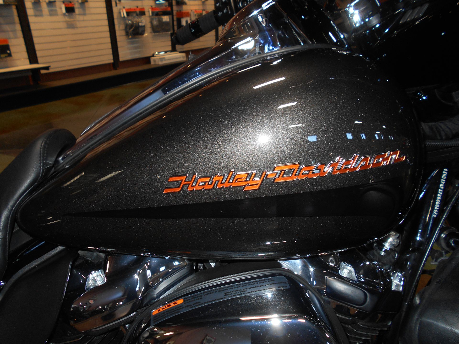 2019 Harley-Davidson Ultra Limited Low in Mauston, Wisconsin - Photo 2