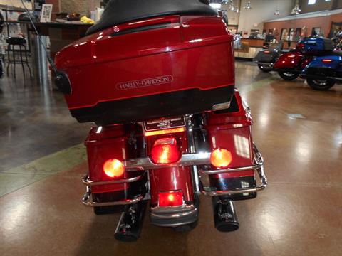 2006 Harley-Davidson Electra Glide® Classic in Mauston, Wisconsin - Photo 7