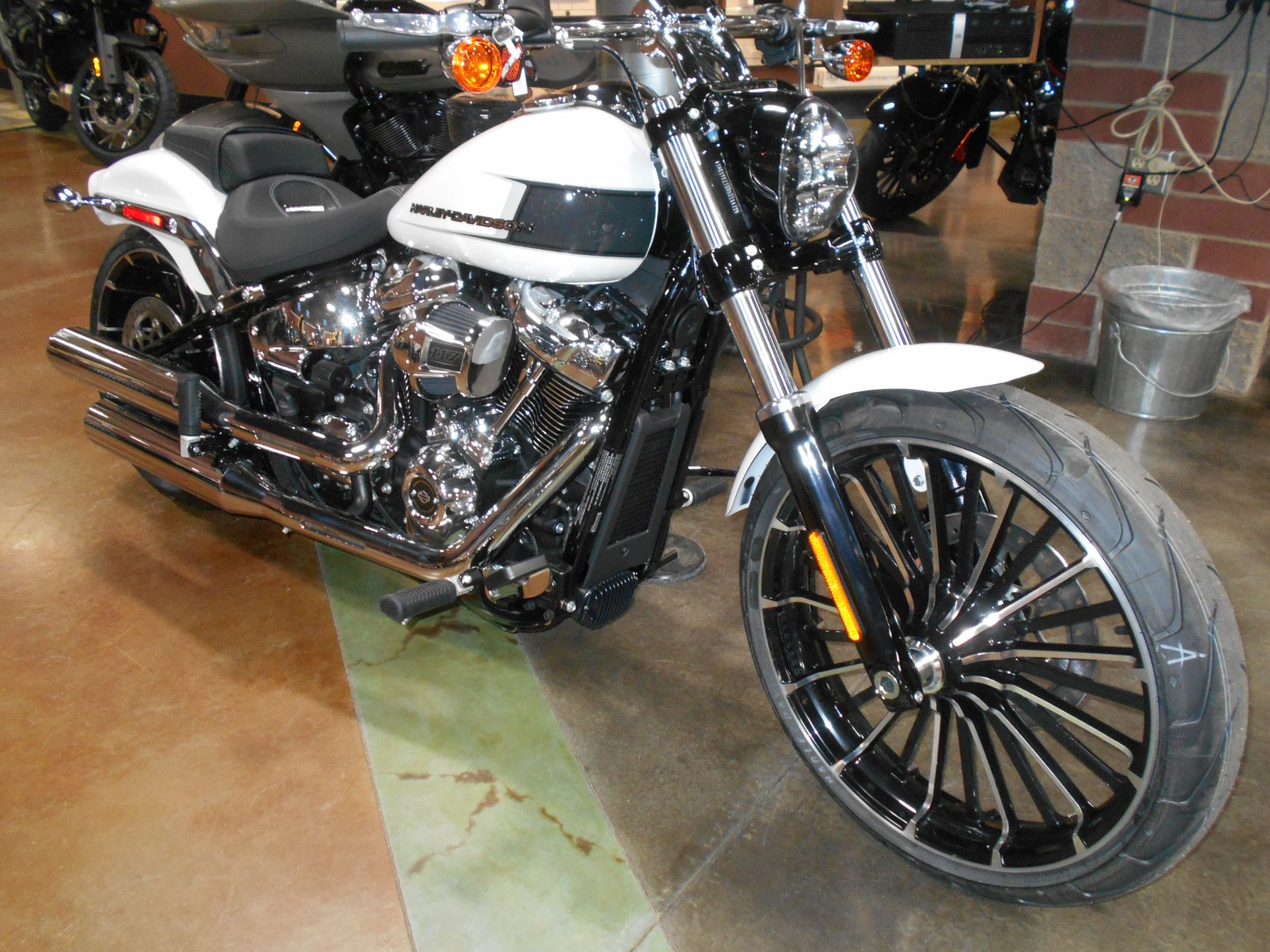 2024 Harley-Davidson Breakout® in Mauston, Wisconsin - Photo 4