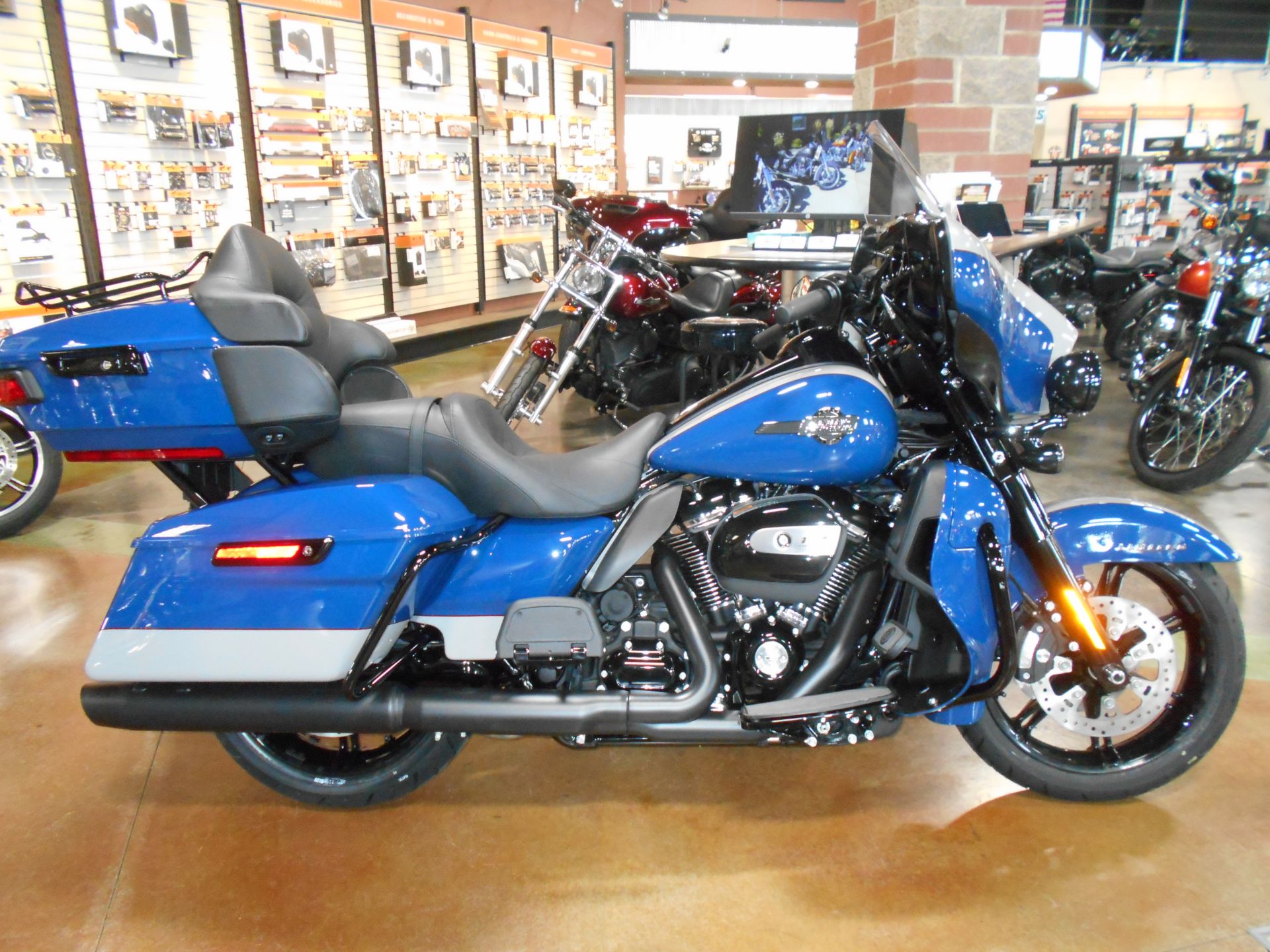 2023 Harley-Davidson Ultra Limited in Mauston, Wisconsin - Photo 1