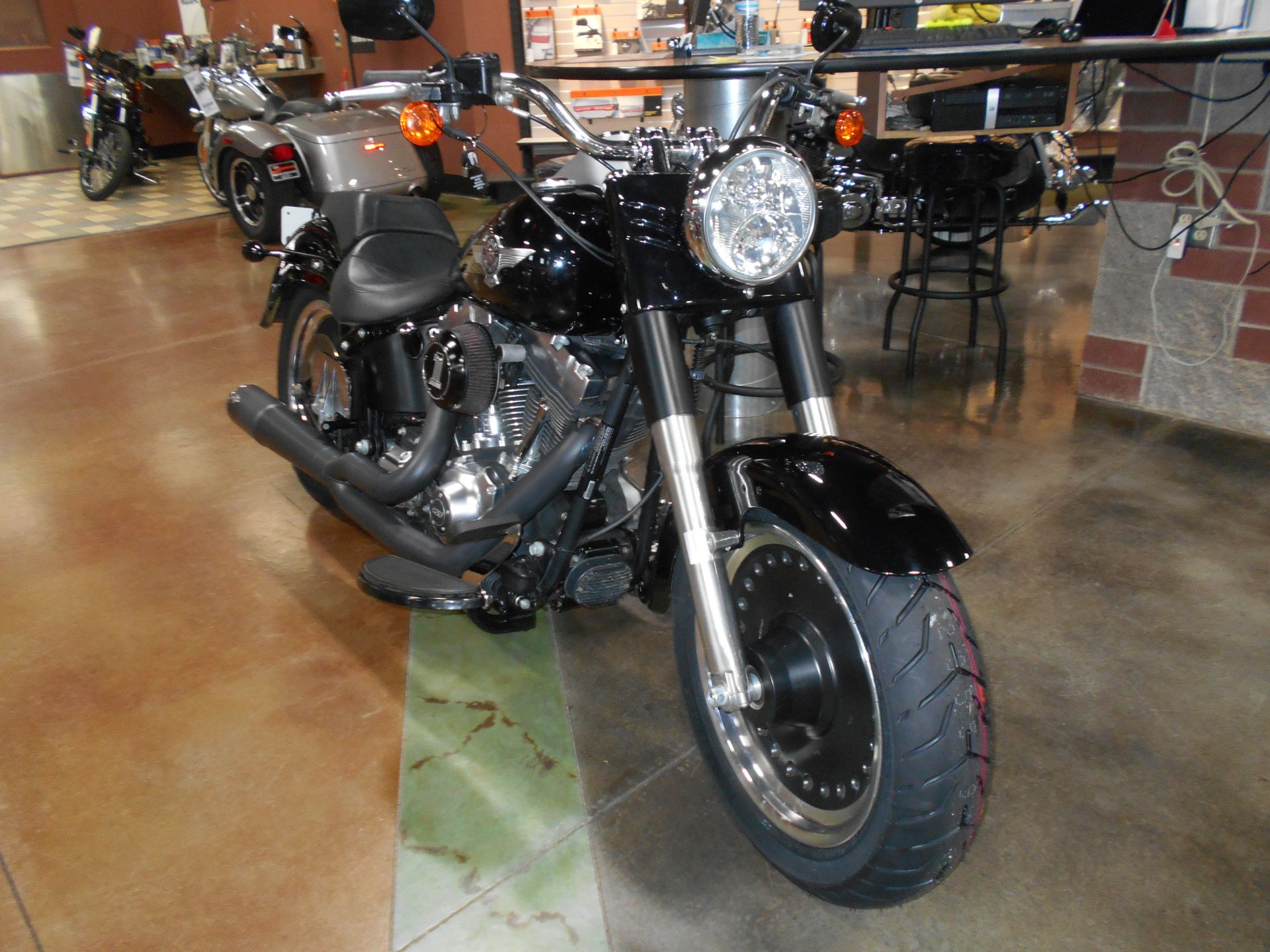 2013 Harley-Davidson Softail® Fat Boy® Lo in Mauston, Wisconsin - Photo 3