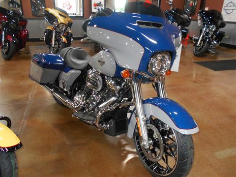 2023 Harley-Davidson Street Glide® Special in Mauston, Wisconsin - Photo 4