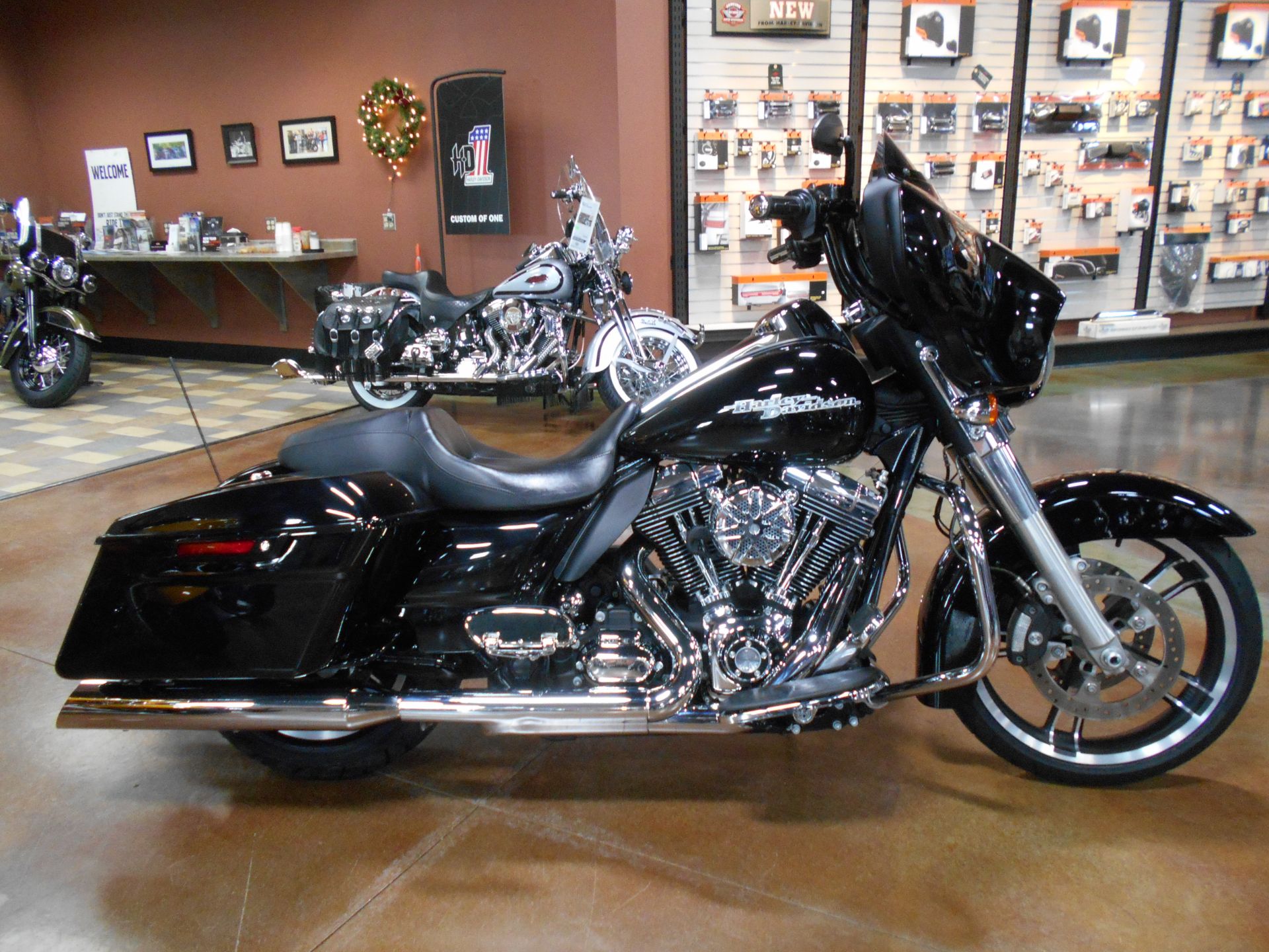 2014 Harley-Davidson Street Glide® in Mauston, Wisconsin - Photo 1