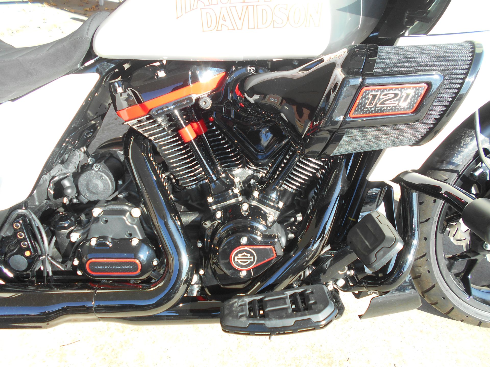 2024 Harley-Davidson CVO™ Road Glide® ST in Mauston, Wisconsin - Photo 5