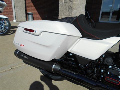 2024 Harley-Davidson CVO™ Road Glide® ST in Mauston, Wisconsin - Photo 6