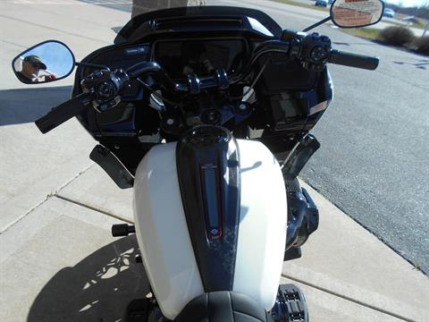 2024 Harley-Davidson CVO™ Road Glide® ST in Mauston, Wisconsin - Photo 10