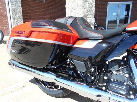 2024 Harley-Davidson CVO™ Street Glide® in Mauston, Wisconsin - Photo 6