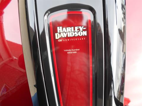 2023 Harley-Davidson Street Glide® Anniversary in Mauston, Wisconsin - Photo 9