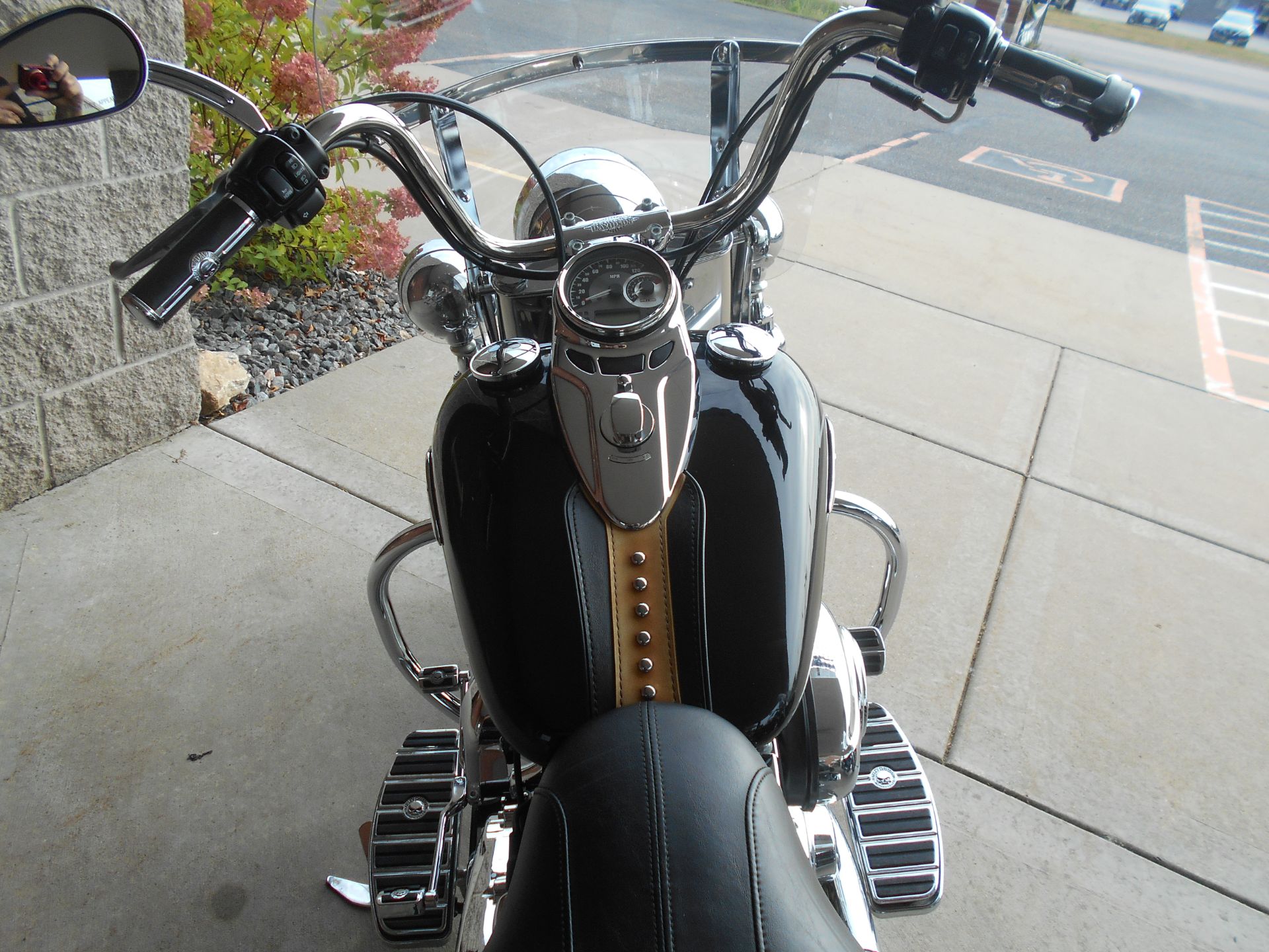 2009 Harley-Davidson FLSTC Heritage Softail® Classic in Mauston, Wisconsin - Photo 8