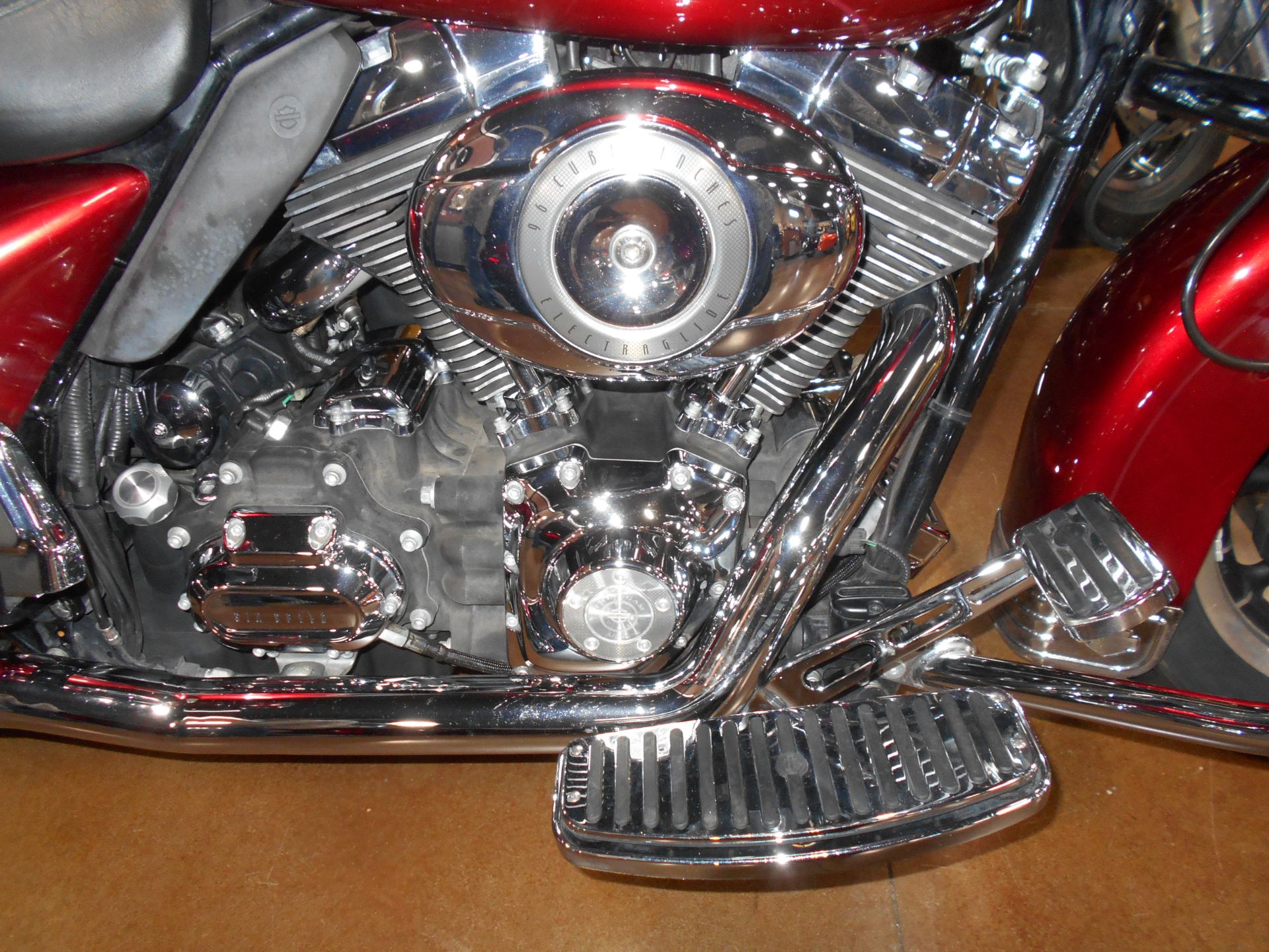 2008 Harley-Davidson Ultra Classic® Electra Glide® in Mauston, Wisconsin - Photo 5