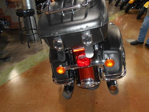 2011 Harley-Davidson Road King® Classic in Mauston, Wisconsin - Photo 7