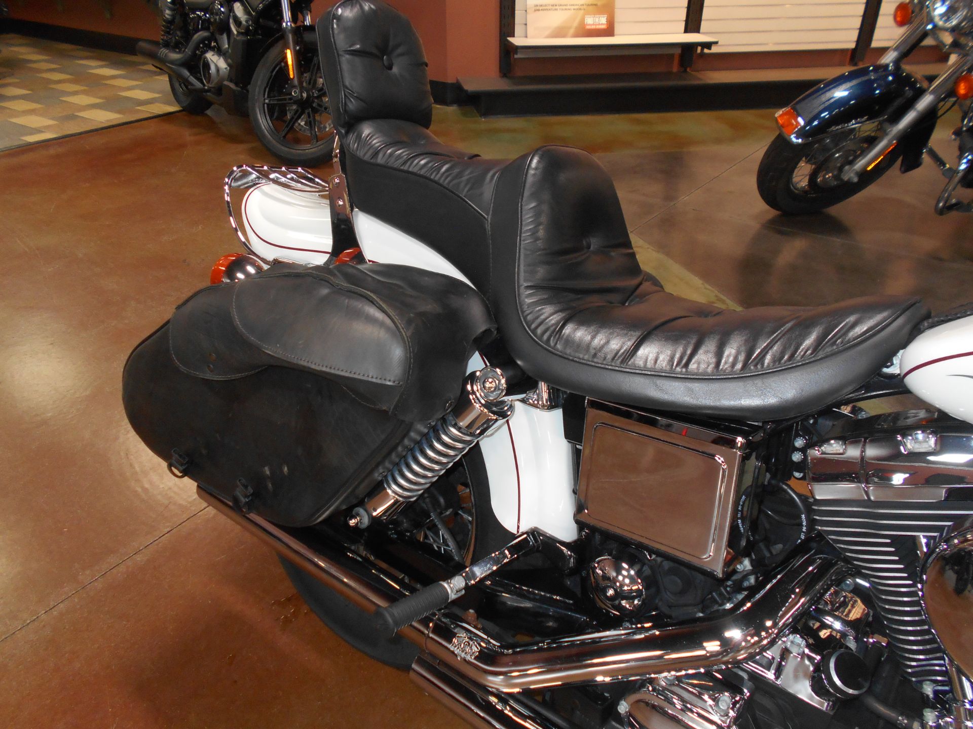 2000 Harley-Davidson FXDWG Dyna Wide Glide® in Mauston, Wisconsin - Photo 6