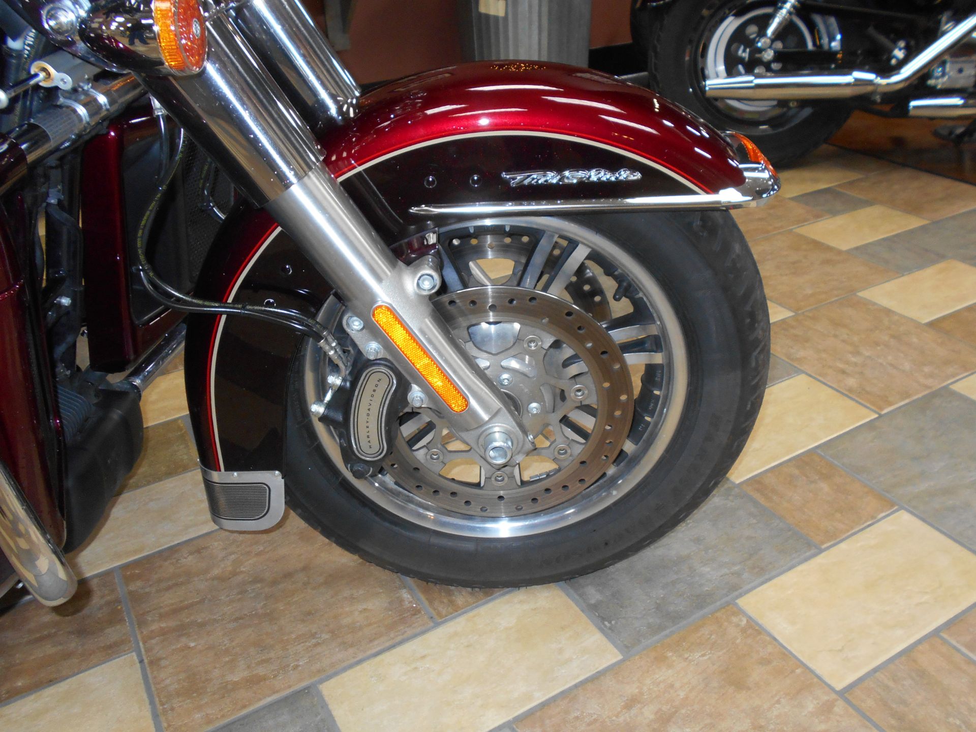 2014 Harley-Davidson Tri Glide® Ultra in Mauston, Wisconsin - Photo 3