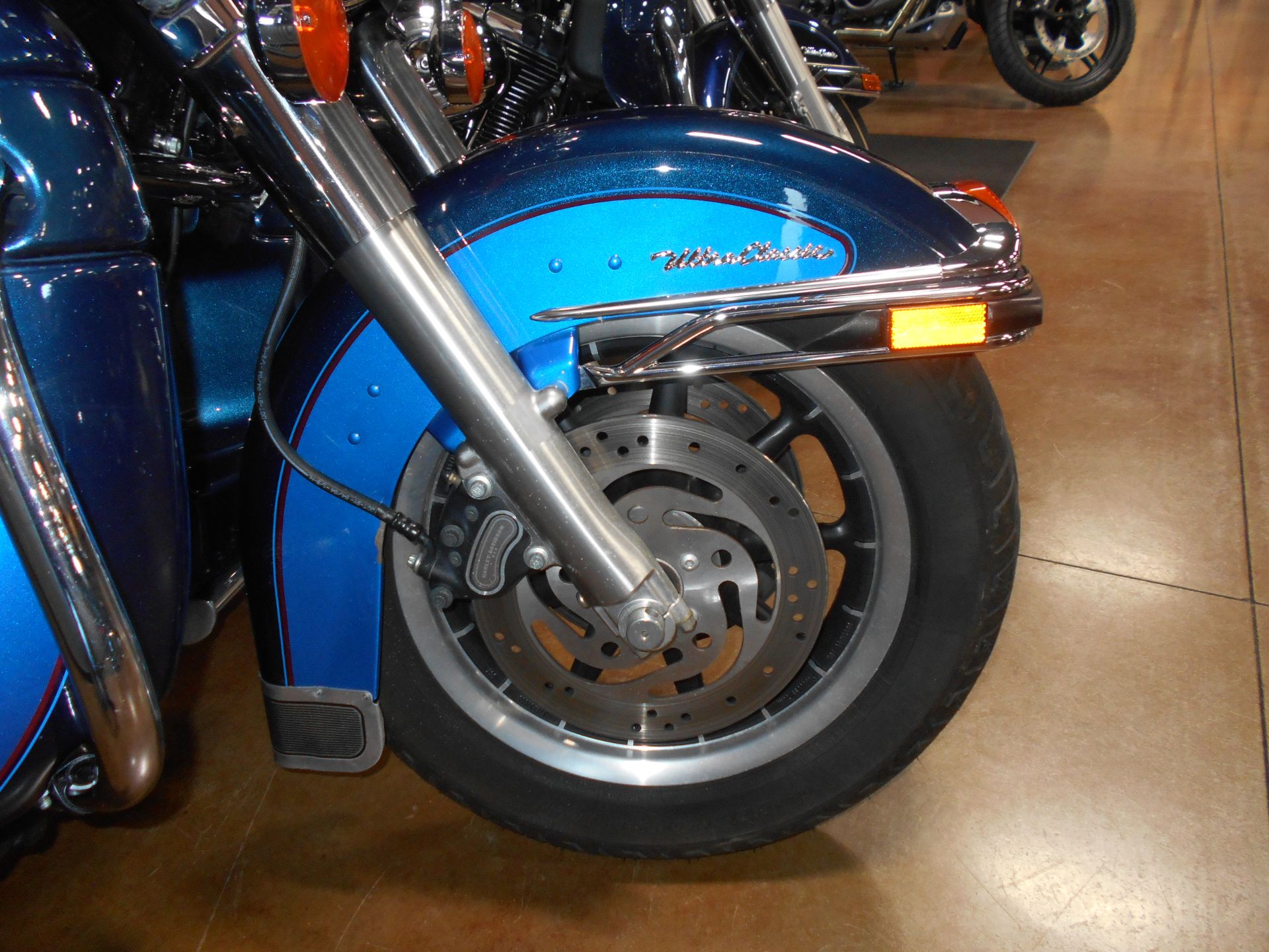 2004 Harley-Davidson FLHTCUI Ultra Classic® Electra Glide® in Mauston, Wisconsin - Photo 3