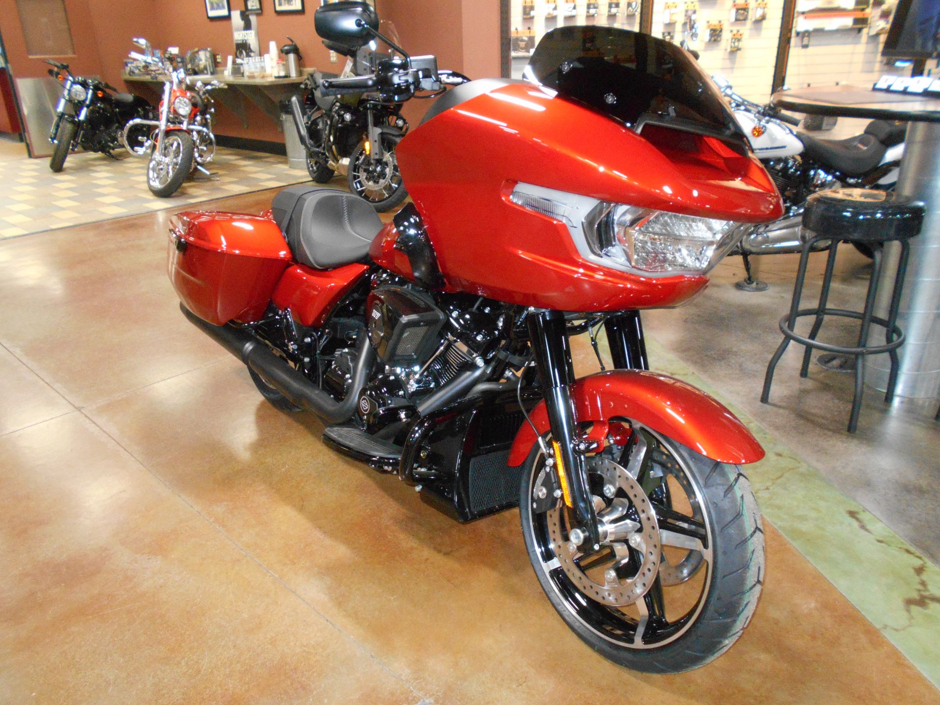 2024 Harley-Davidson Road Glide® in Mauston, Wisconsin - Photo 4