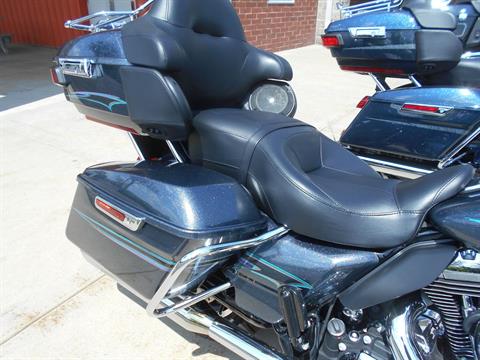 2015 Harley-Davidson Electra Glide® Ultra Classic® Low in Mauston, Wisconsin - Photo 6